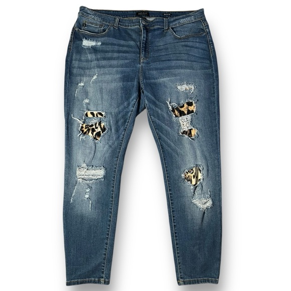 JUDY BLUE Distressed Leopard Print Cut Out Skinny Stretch Denim Jeans 3XL - Picture 2 of 10